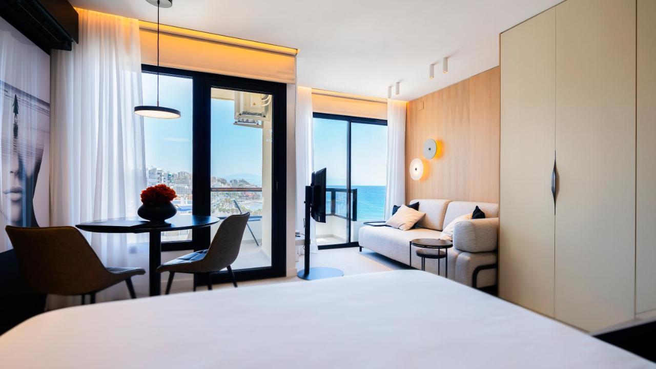 בנאלמדנה Aloha Apartamentos - Primera Linea De Playa - Vista Al Mar מראה חיצוני תמונה