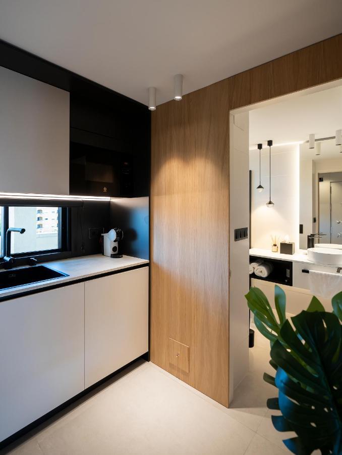 בנאלמדנה Aloha Apartamentos - Primera Linea De Playa - Vista Al Mar מראה חיצוני תמונה